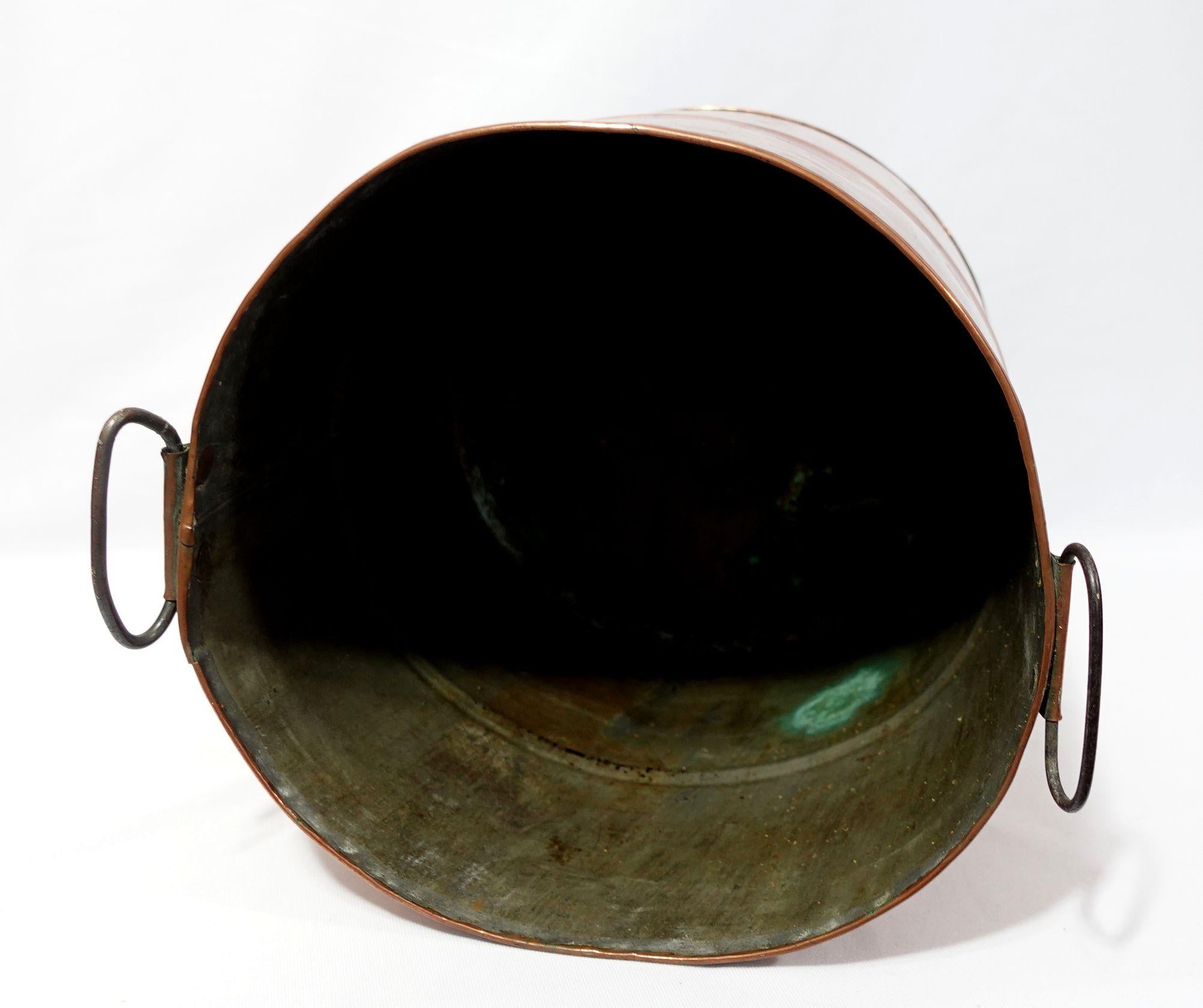 Brass  Old and Large Hand Hammered Copper Bucket/Stockpot CO#001
