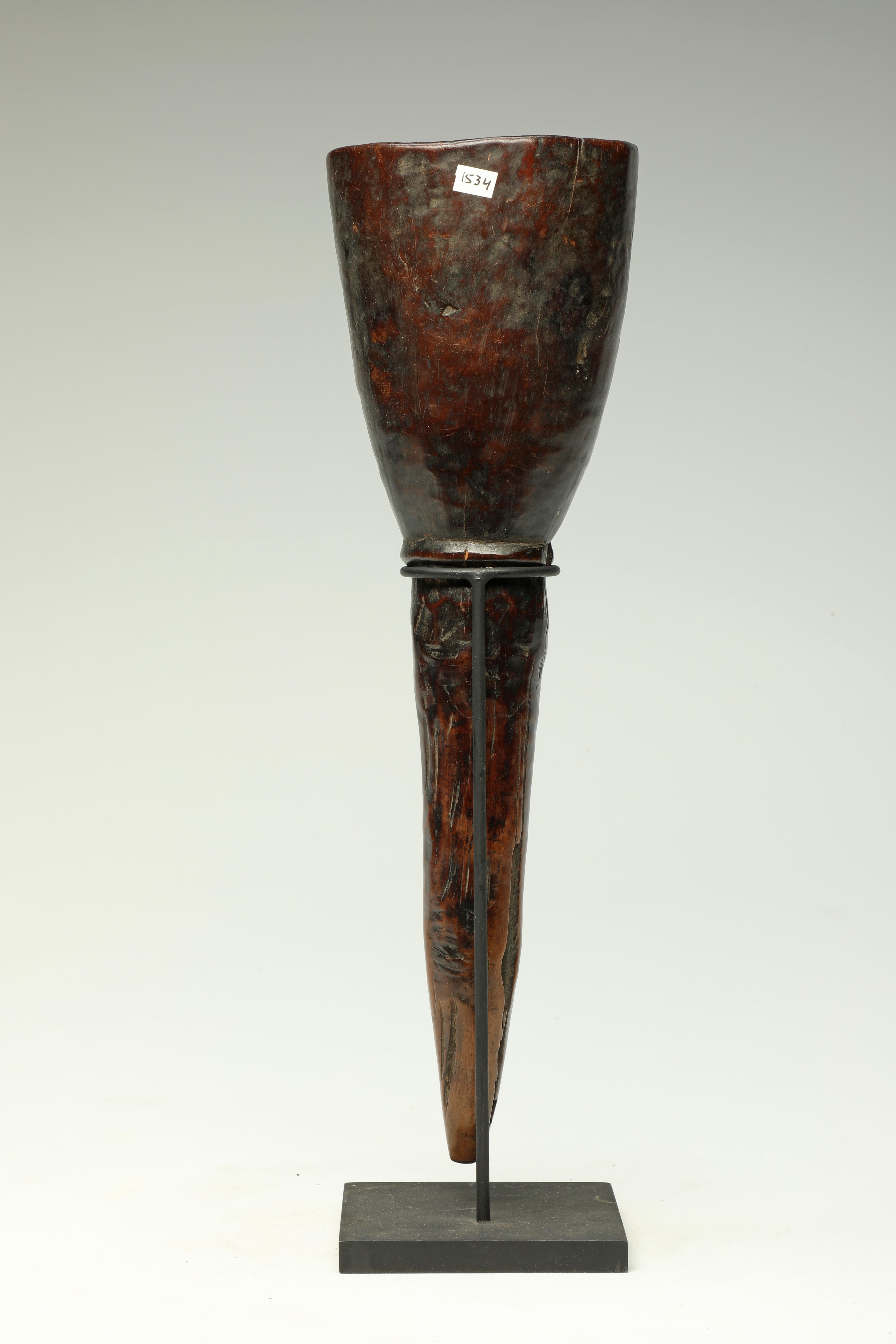 Tribal Old and Well Used Luba Wood Medicine Mortar with Classic Face, DRC Africa For Sale