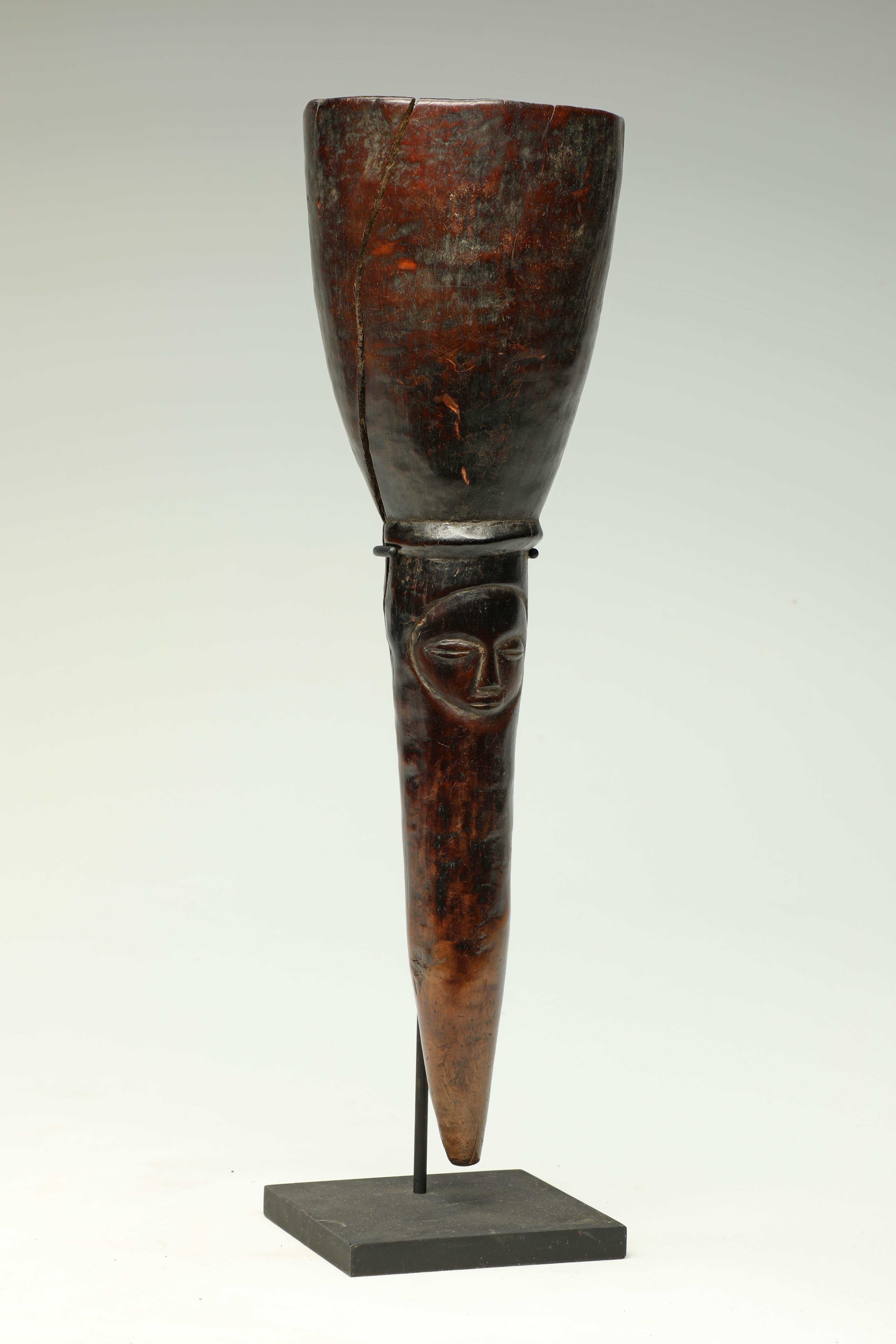 Hand-Crafted Old and Well Used Luba Wood Medicine Mortar with Classic Face, DRC Africa For Sale