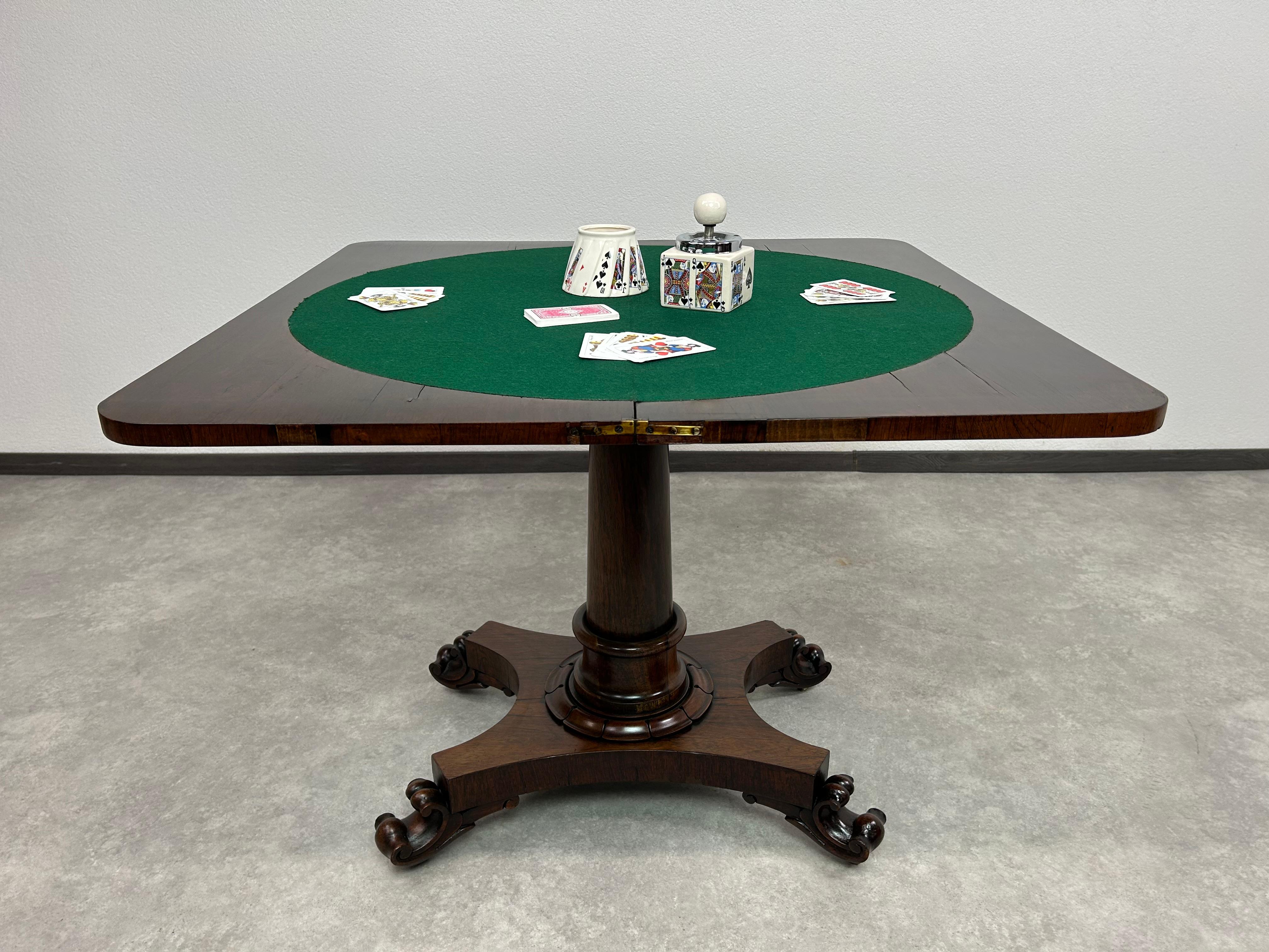 Ancienne console et table à cartes en vente 2