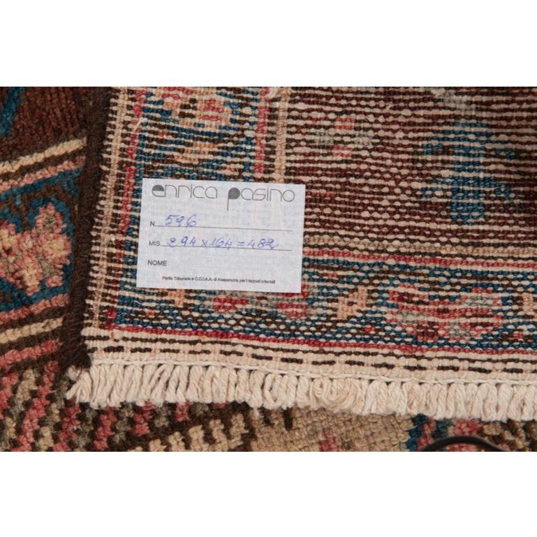 Carpet with nice size and calm, restful colors. Very robust, can be set in a very 