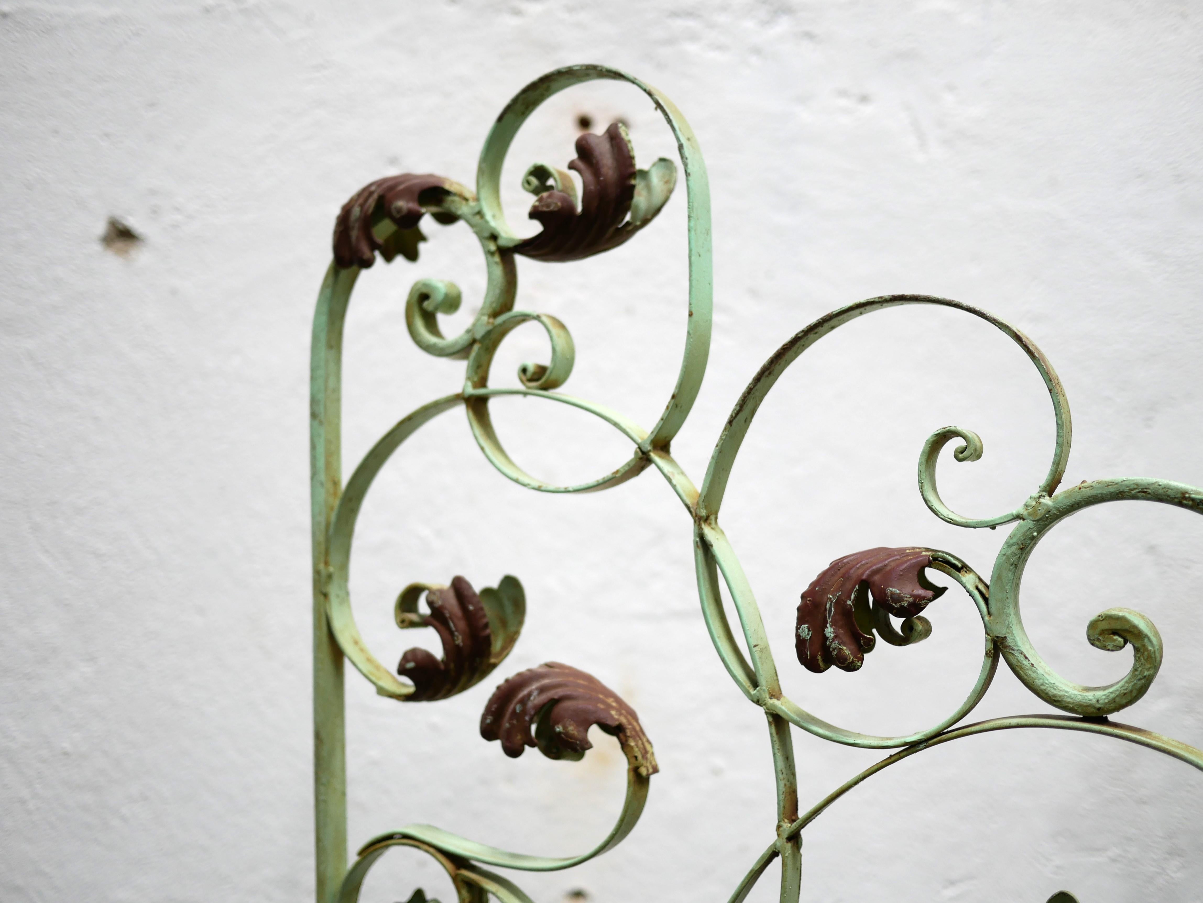 Old art deco screen in wrought iron 7