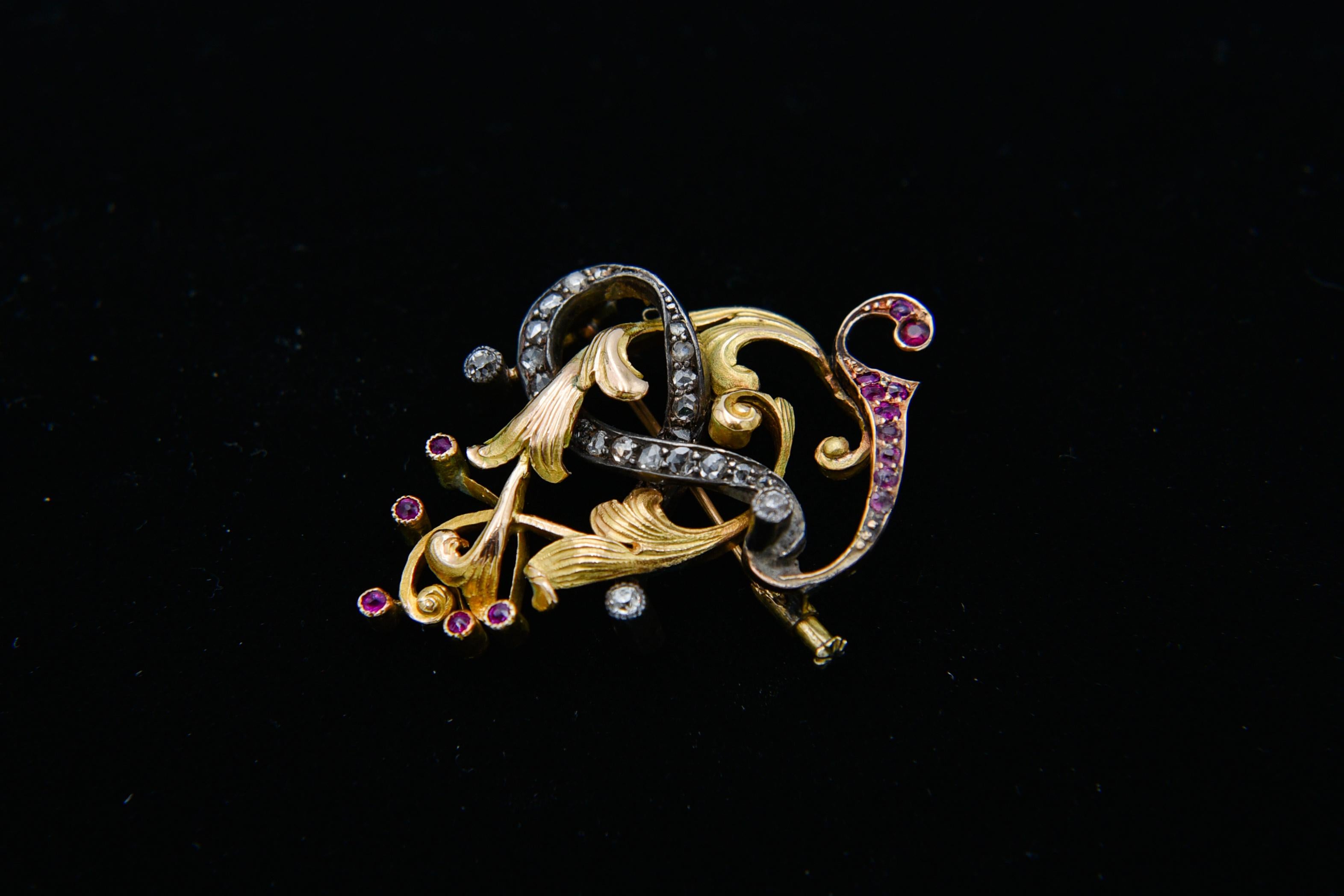 Broche en or Art nouveau ancien avec diamants et rubis, Espagne, années 1910. 2