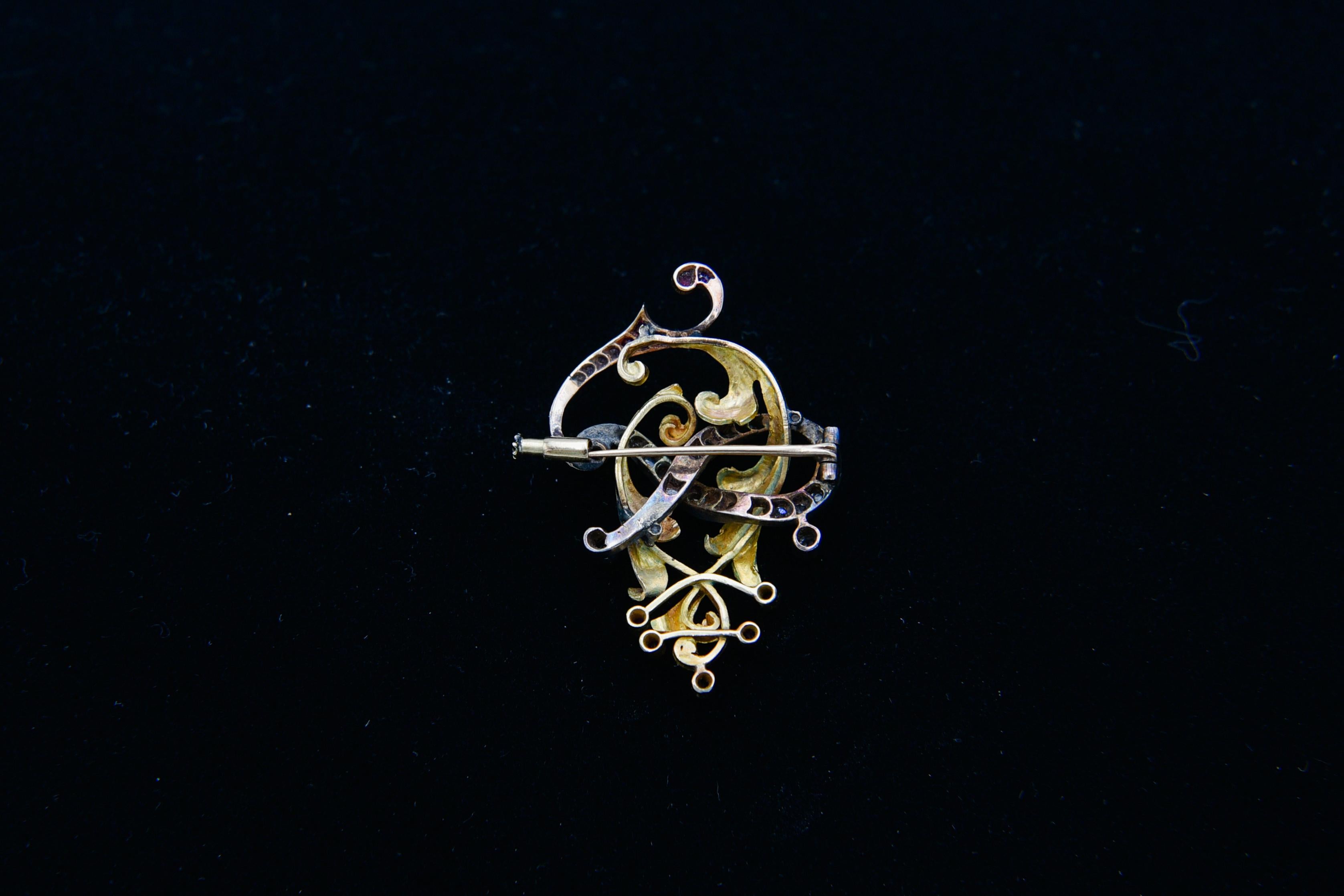 Broche en or Art nouveau ancien avec diamants et rubis, Espagne, années 1910. 4