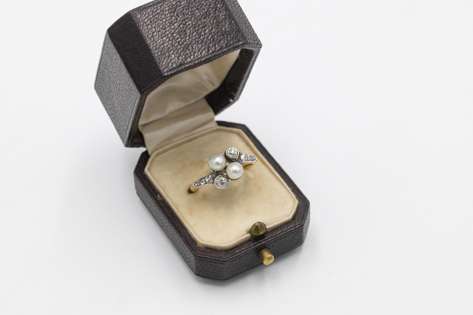 Old Art Nouveau ring with pearls and diamonds, early 20th century. For Sale 5