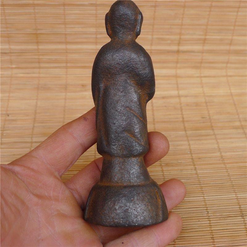 Old Asian Iron Standing Praying Buddha Statue In Fair Condition For Sale In 景德镇市, CN