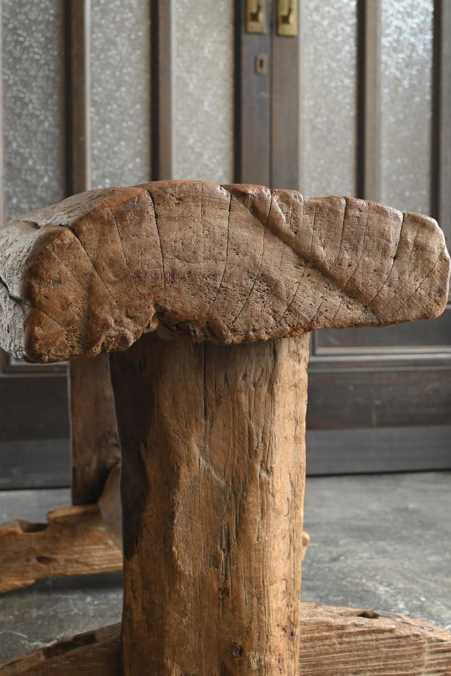Old Asian wooden bench/20th century/wooden chair For Sale 2
