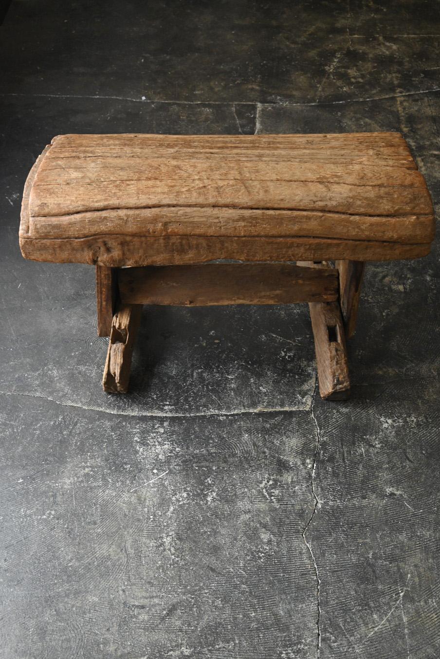 The revised text is now complete, so please translate it faithfully into English. This is a bench that has been remade from old wooden tools created around the 20th century. The exact place of origin is unknown, but given that furniture made from
