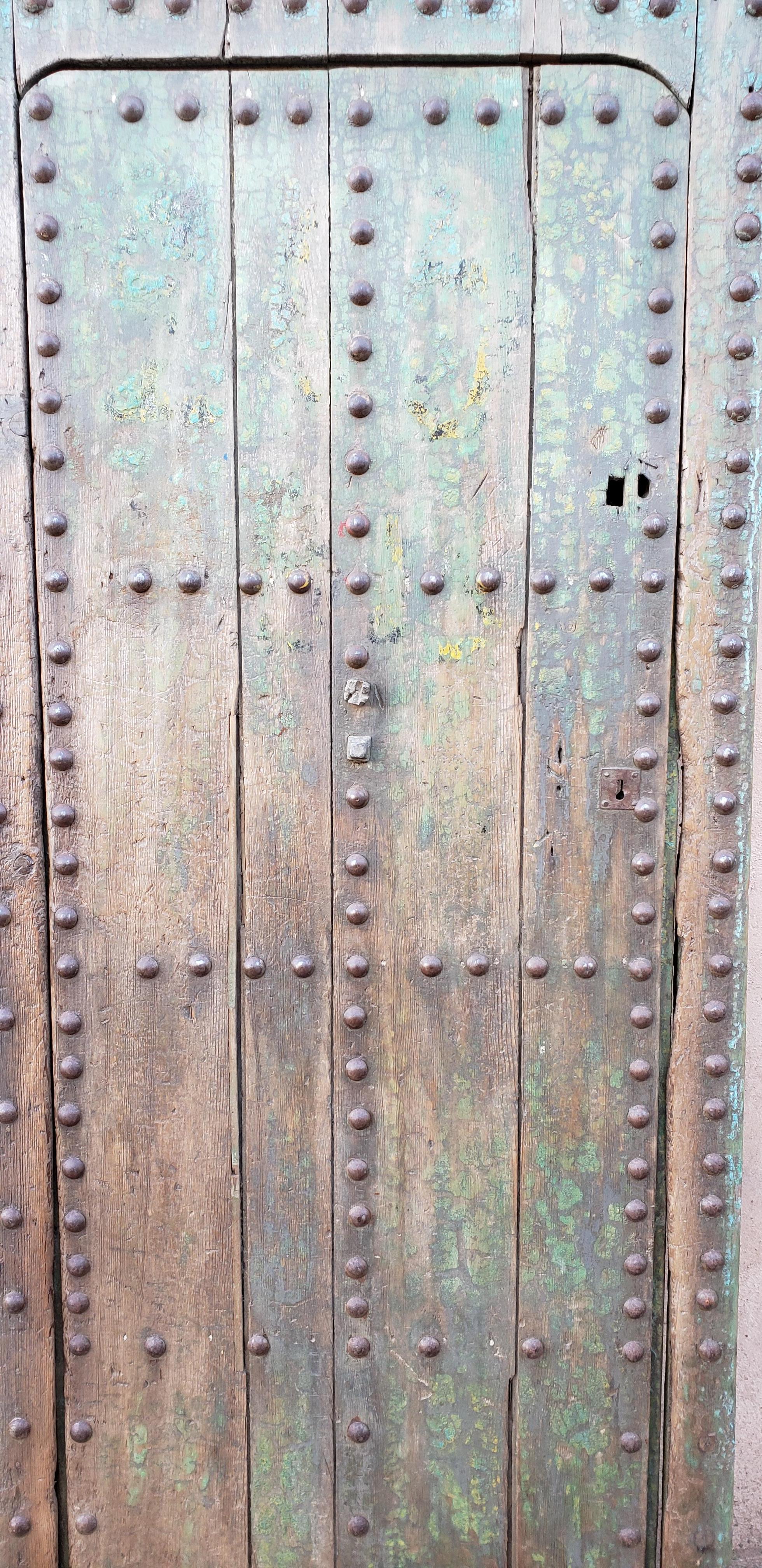 Old Blue Moroccan Wooden Door, 23MD35 In Good Condition For Sale In Orlando, FL
