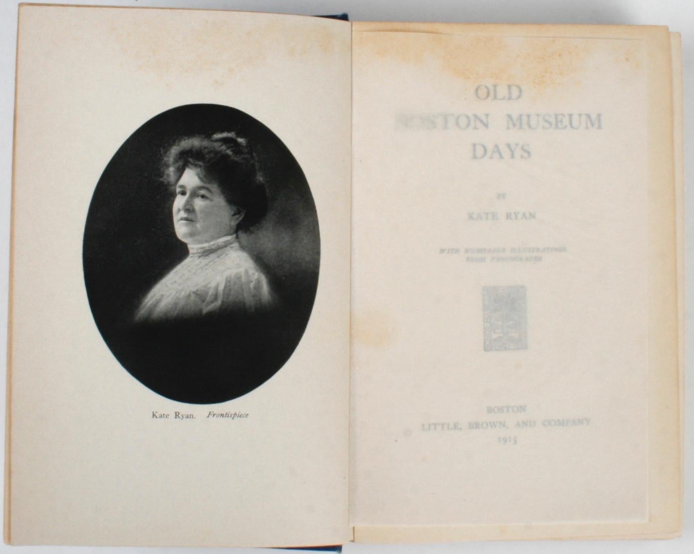 Américain « Old Boston Museum Days » de Kate Ryan, première édition en vente