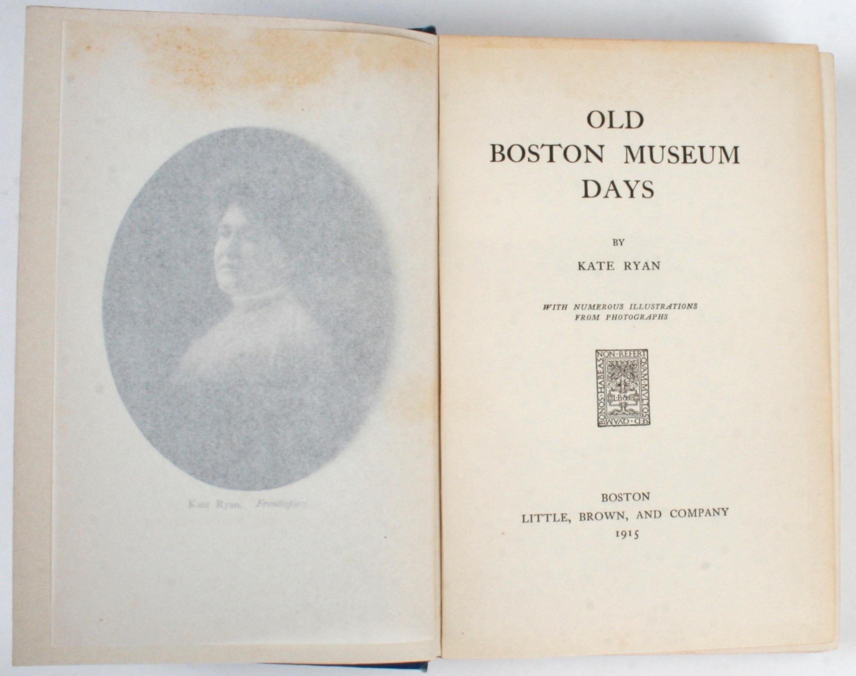 « Old Boston Museum Days » de Kate Ryan, première édition Bon état - En vente à valatie, NY