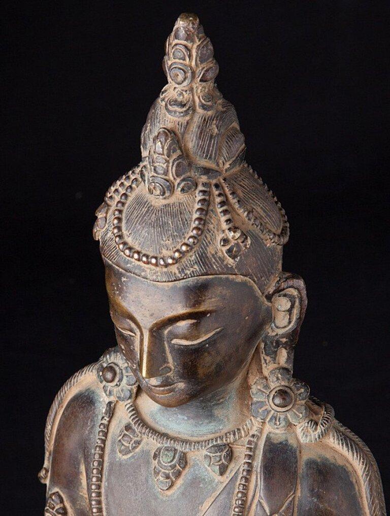 Old bronze Aparmita Buddha statue from Nepal  Original Buddhas For Sale 8
