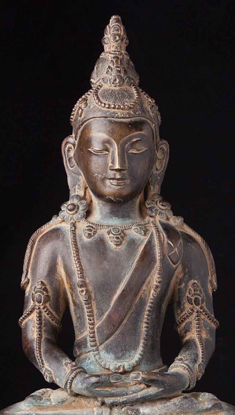 Old bronze Aparmita Buddha statue from Nepal  Original Buddhas For Sale 1