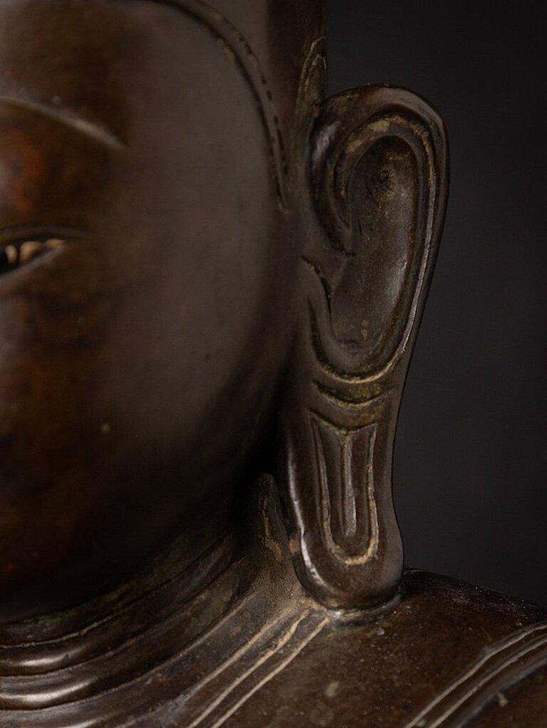 Old Bronze Burmese Buddha Statue from Burma For Sale 9