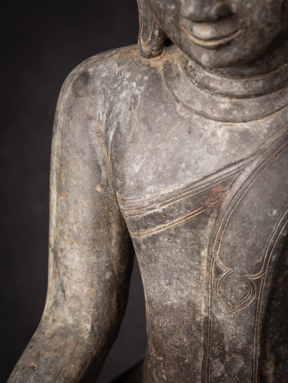 statue de Bouddha birman de Birmanie en bronze ancien en vente 11
