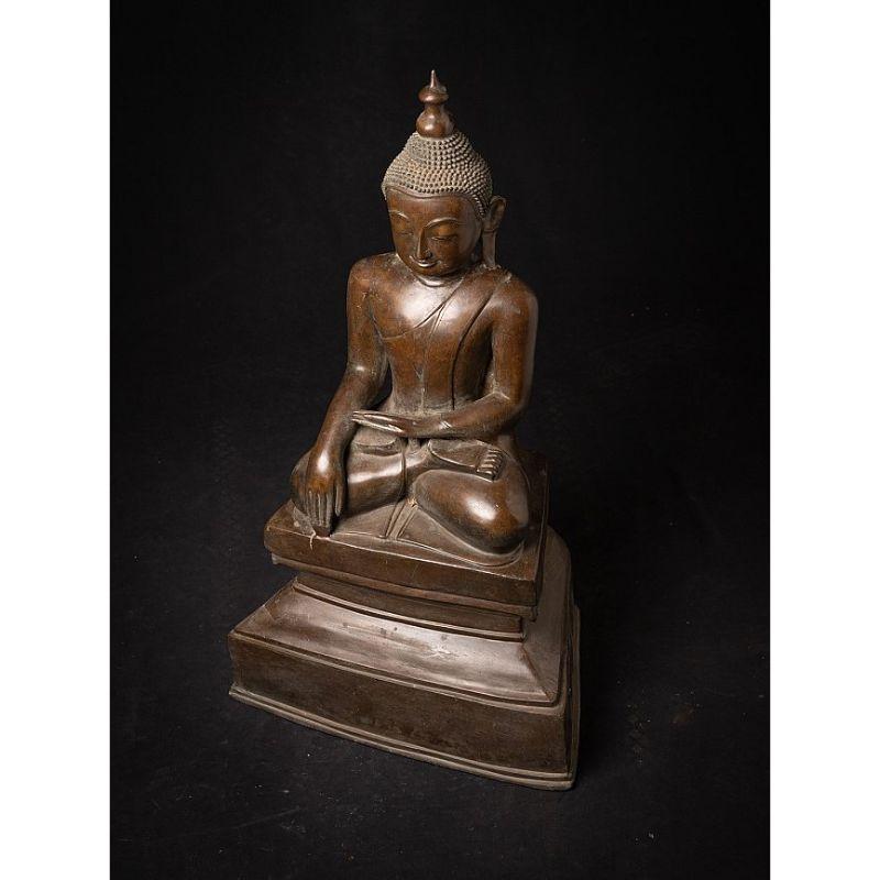 Old Bronze Burmese Buddha Statue from Burma For Sale 2