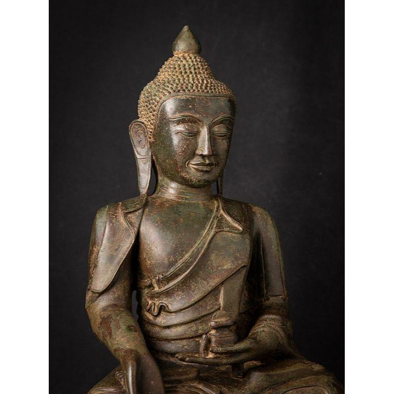 Old Bronze Burmese Buddha Statue from Burma For Sale 3