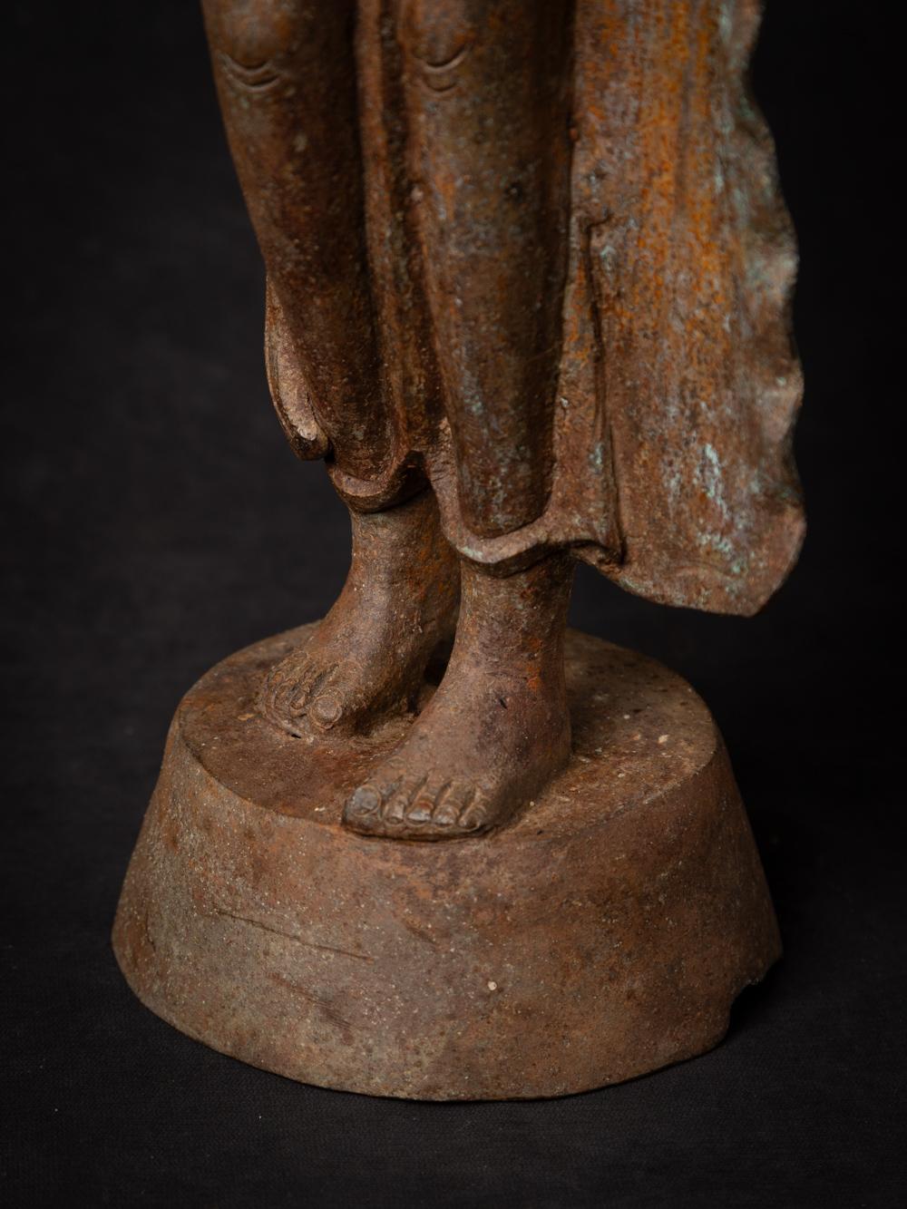 Old bronze Burmese Buddha statue from Burma - Originalbuddhas For Sale 12