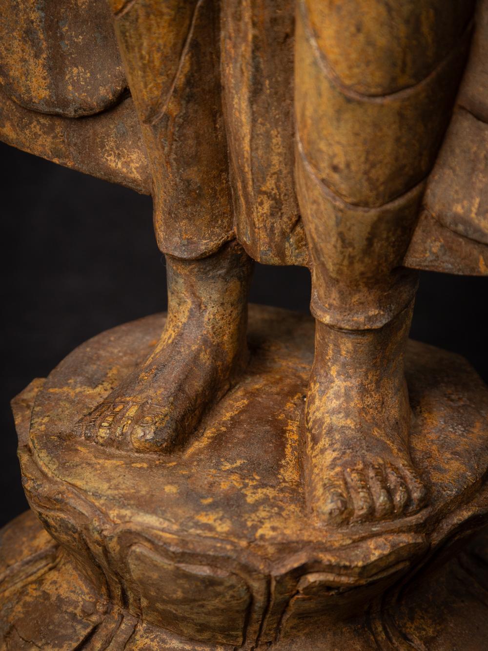 Old bronze Burmese Buddha statue from Burma - Originalbuddhas For Sale 12