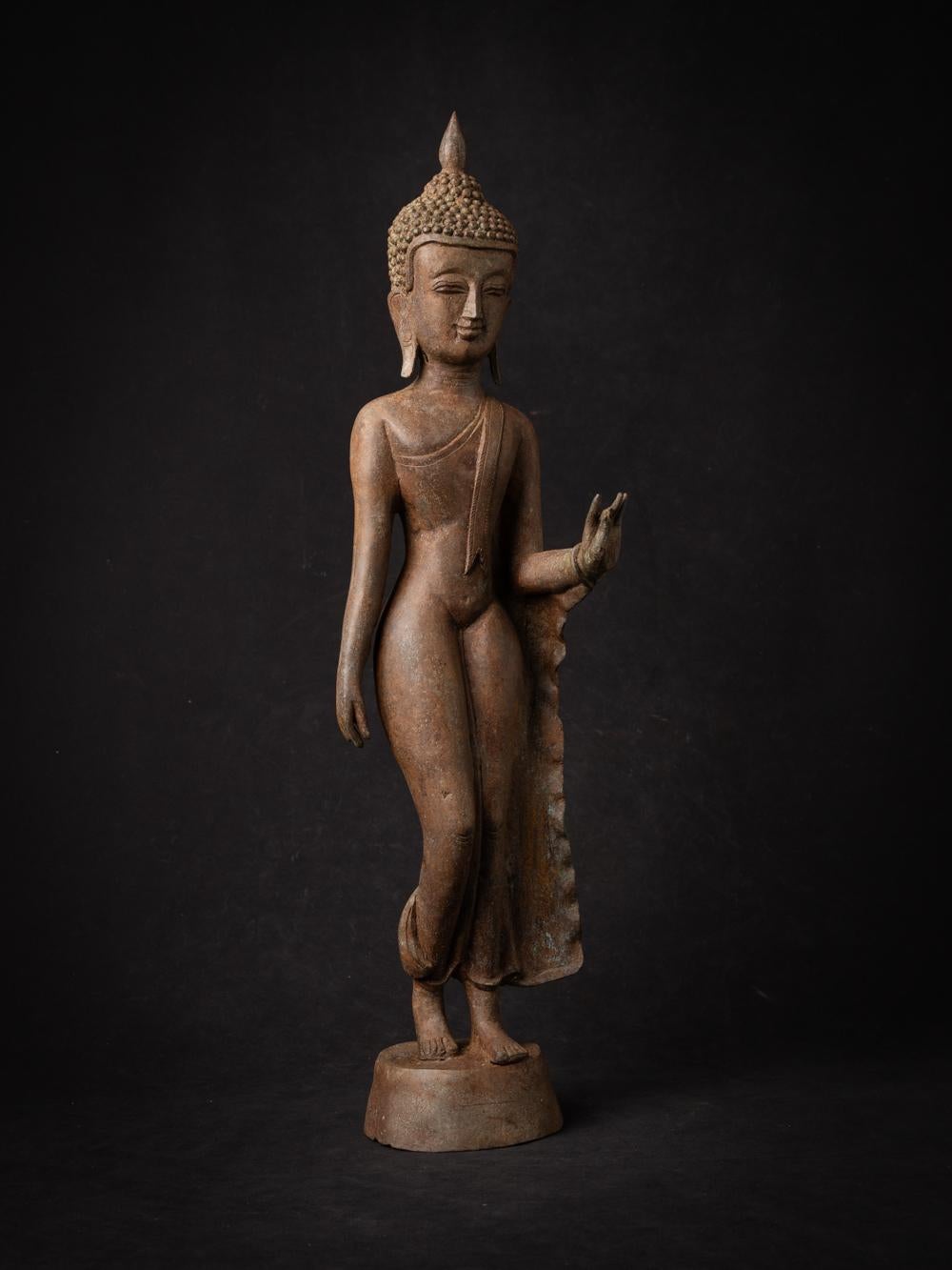 Old bronze Burmese Buddha statue from Burma - Originalbuddhas In Good Condition For Sale In DEVENTER, NL