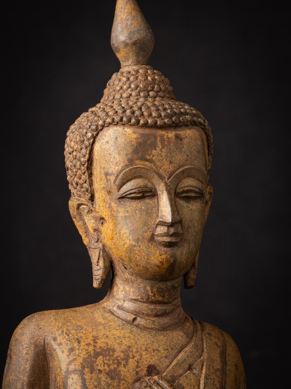 Bronze Old bronze Burmese Buddha statue from Burma - Originalbuddhas For Sale