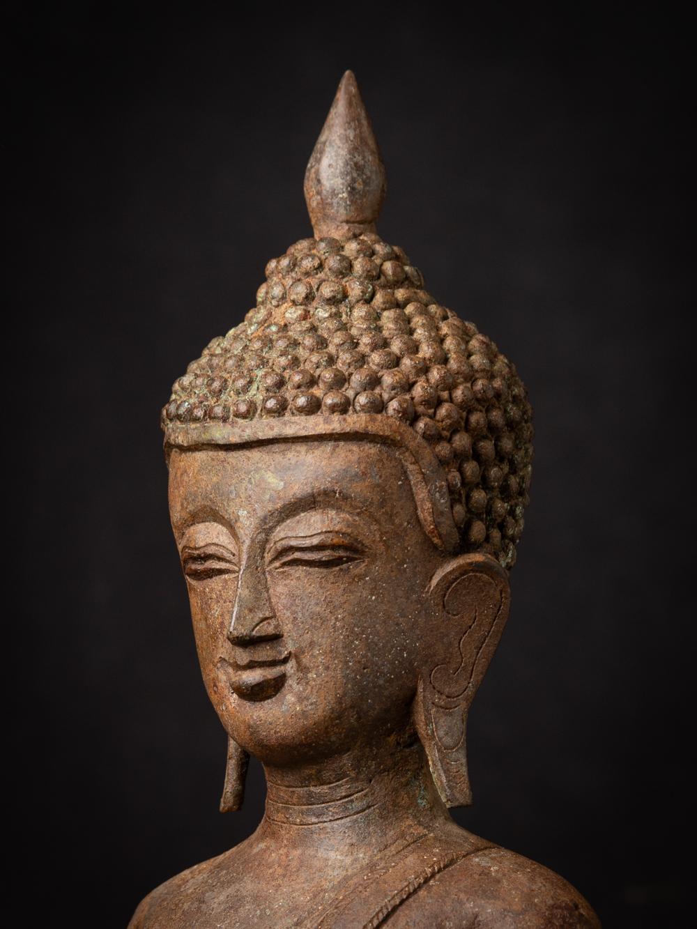 Old bronze Burmese Buddha statue from Burma - Originalbuddhas For Sale 4