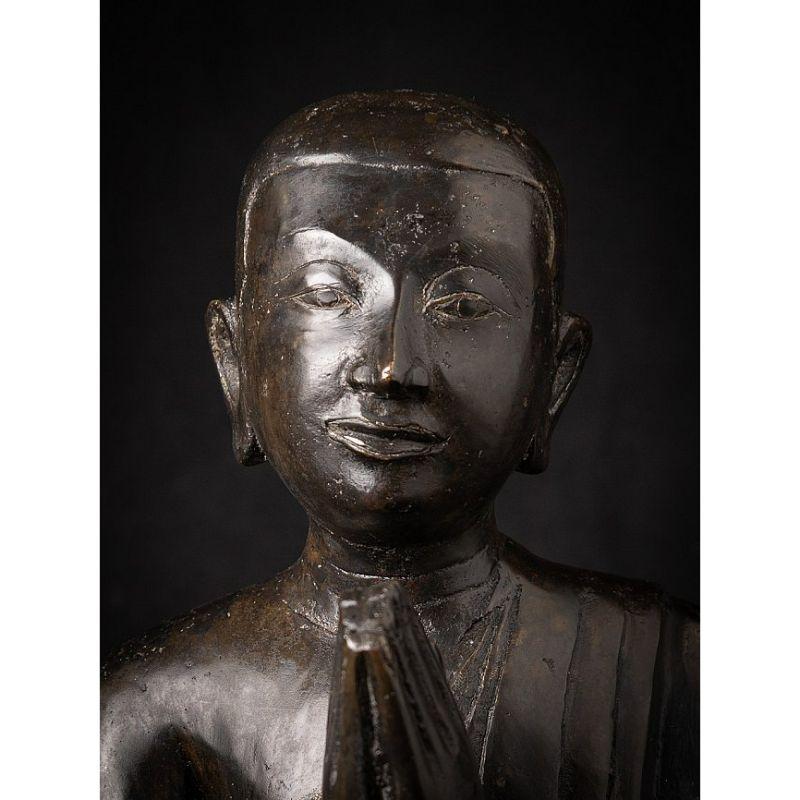 Old Bronze Burmese Monk Statue from Burma In Good Condition For Sale In DEVENTER, NL