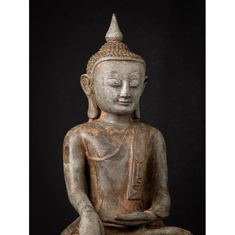 Old Bronze Burmese Shan Buddha from Burma For Sale 7