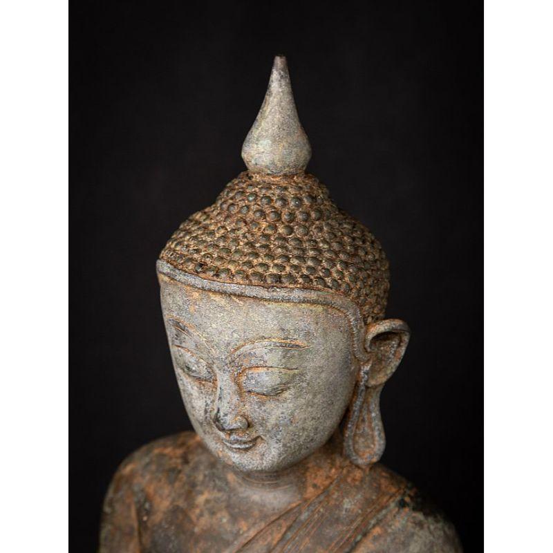 Old Bronze Burmese Shan Buddha from Burma For Sale 10