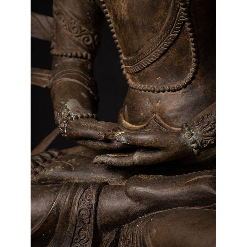 Ancienne statue chinoise de Bodhisattva en bronze de Chine en vente 5