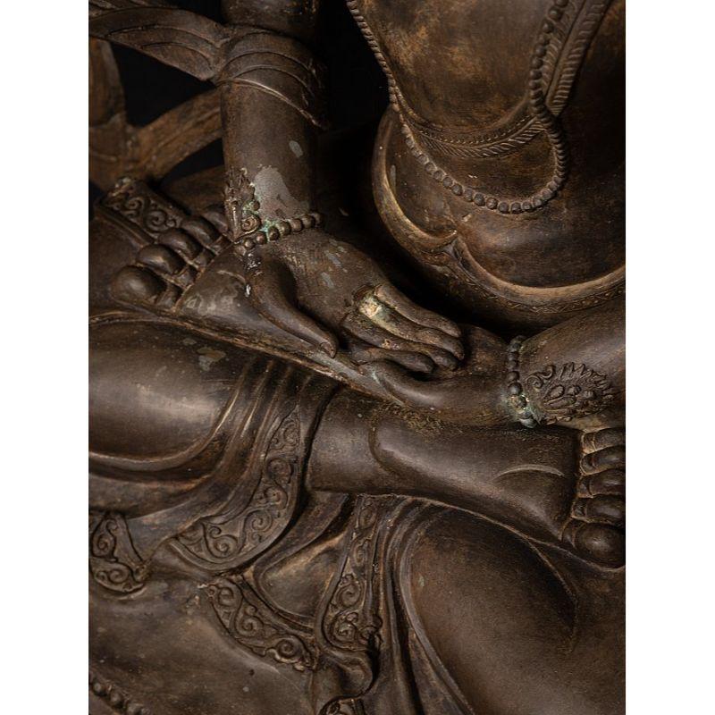 Ancienne statue chinoise de Bodhisattva en bronze de Chine en vente 11