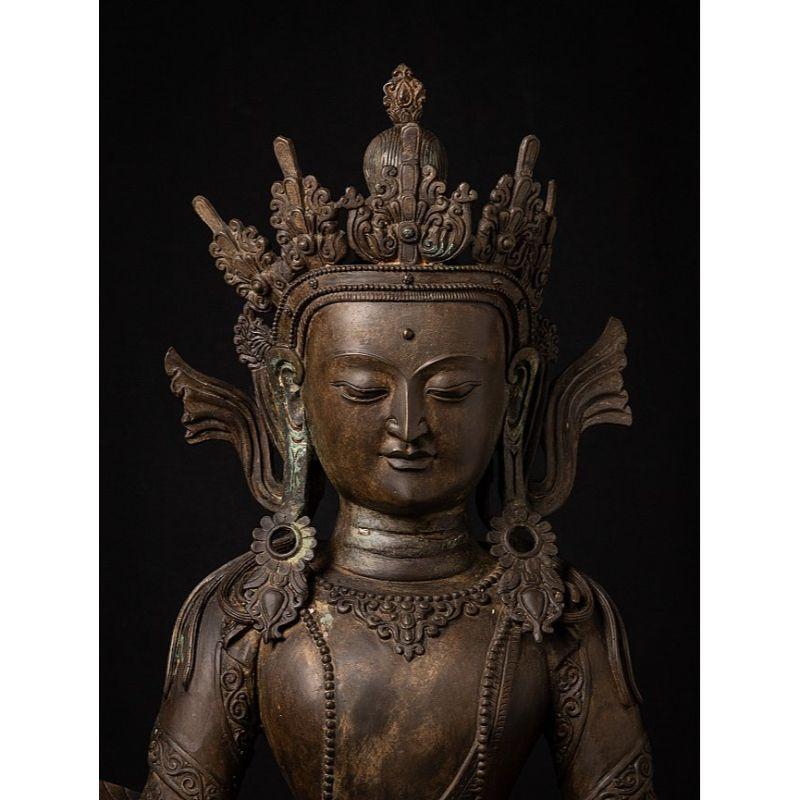 Old Bronze Chinese Bodhisattva Statue from China In Good Condition For Sale In DEVENTER, NL