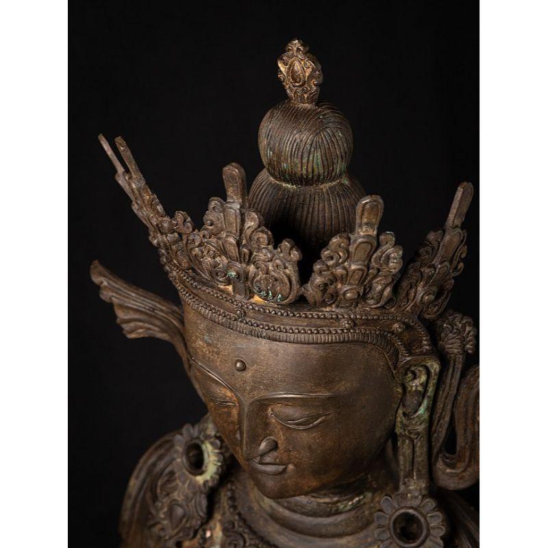 Old Bronze Chinese Bodhisattva Statue from China For Sale 4