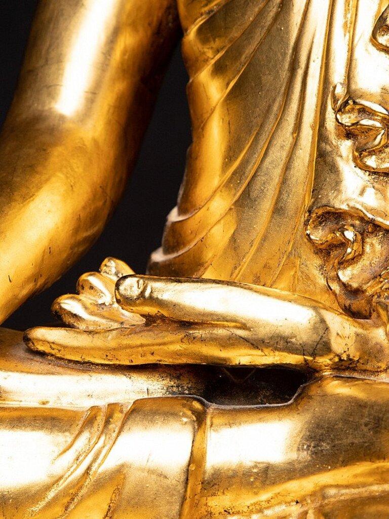 Old Bronze Mandalay Buddha Statue from Burma For Sale 6