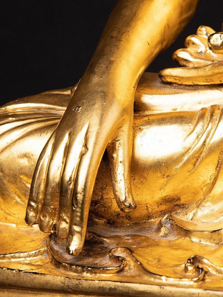 Old Bronze Mandalay Buddha Statue from Burma For Sale 7