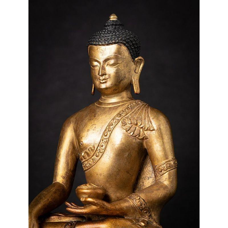 Old Bronze Nepali Buddha from Nepal For Sale 6