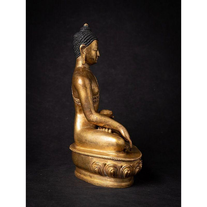 Nepal-Buddha aus alter Bronze aus Nepal (20. Jahrhundert) im Angebot