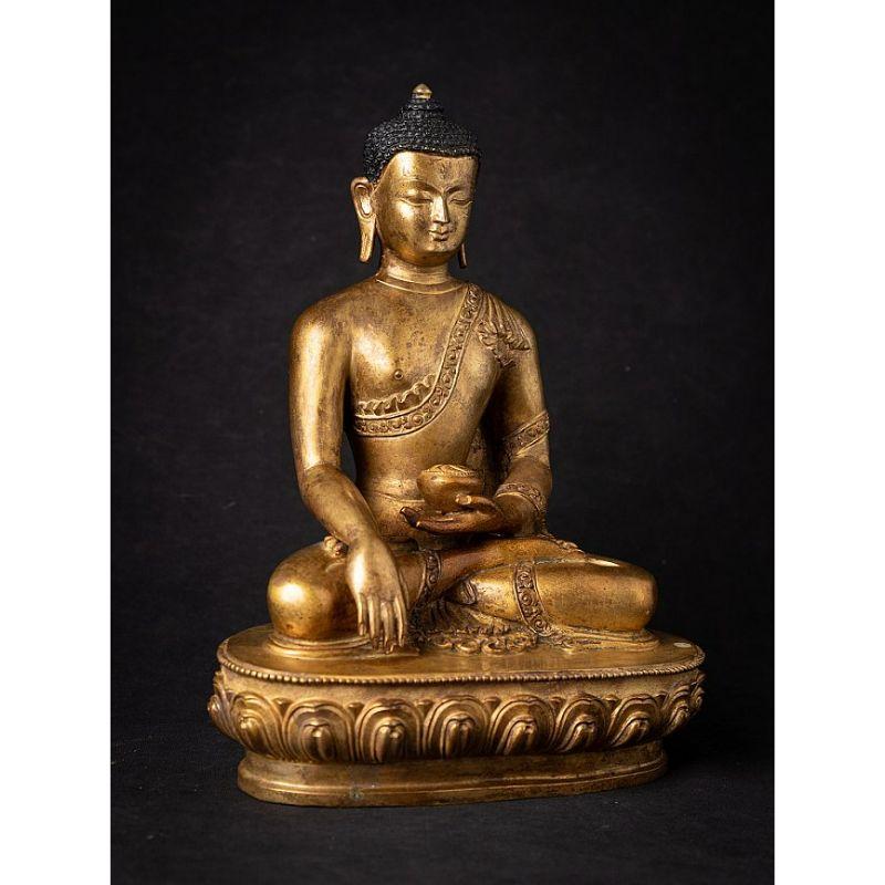Old Bronze Nepali Buddha from Nepal For Sale 1