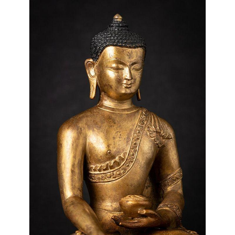 Old Bronze Nepali Buddha from Nepal For Sale 2