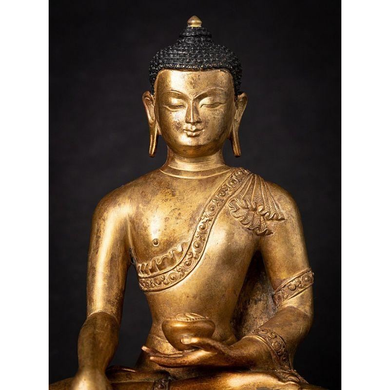 Old Bronze Nepali Buddha from Nepal For Sale 4