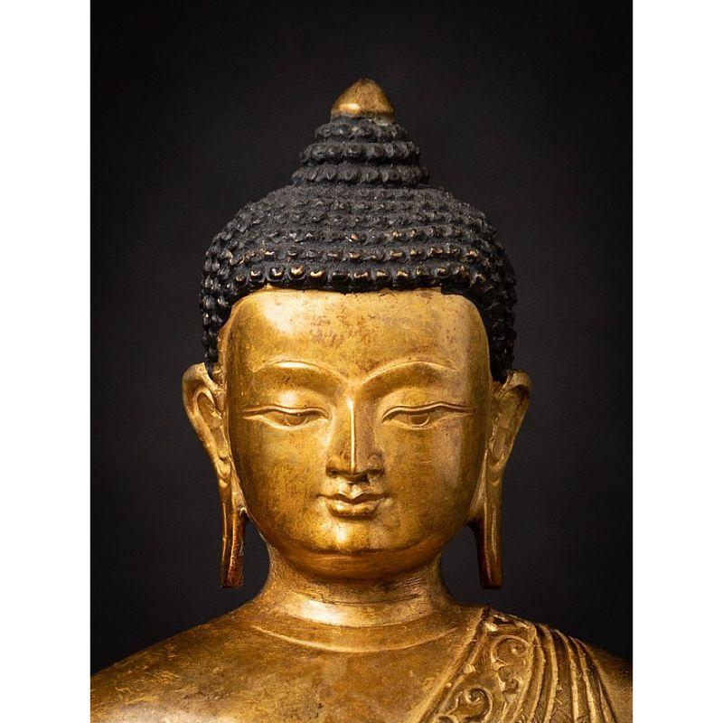 Vecchia statua di Buddha nepalese in bronzo dal Nepal 4