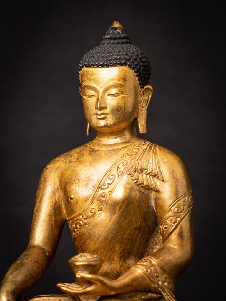 Old Bronze Nepali Buddha Statue from Nepal For Sale at 1stDibs