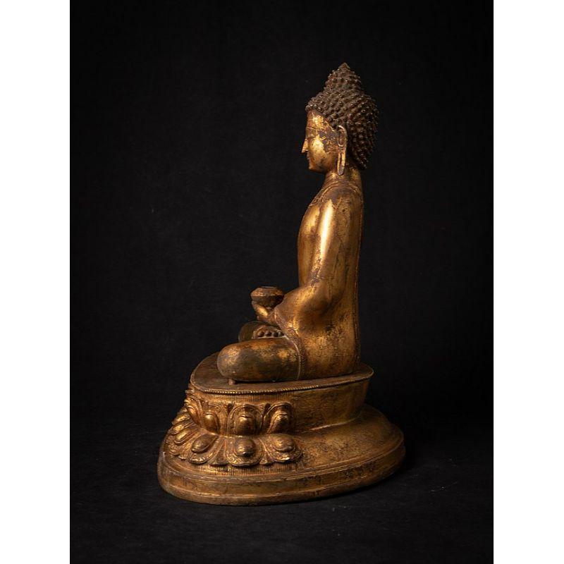Old Bronze Nepali Buddha Statue from Nepal For Sale 12