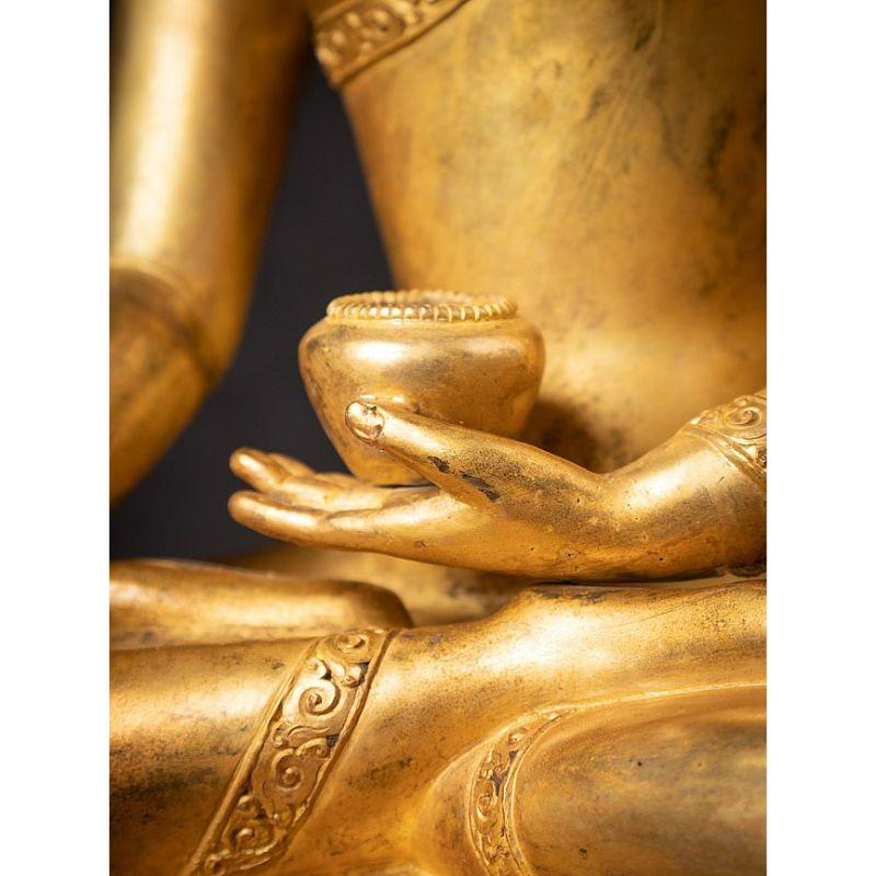 Buddha-Statue aus Nepal aus altem Bronze im Angebot 13