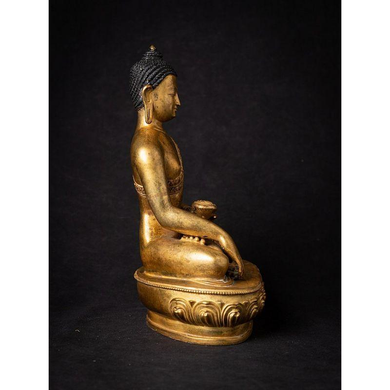 20th Century Old Bronze Nepali Buddha Statue from Nepal For Sale