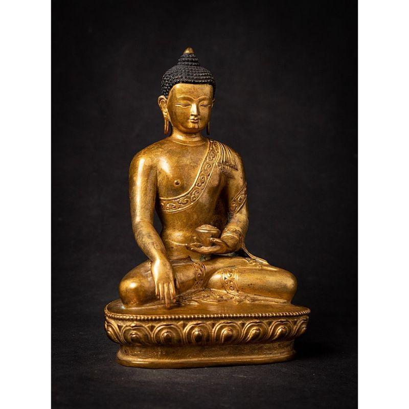 Bronzo Vecchia statua di Buddha nepalese in bronzo dal Nepal