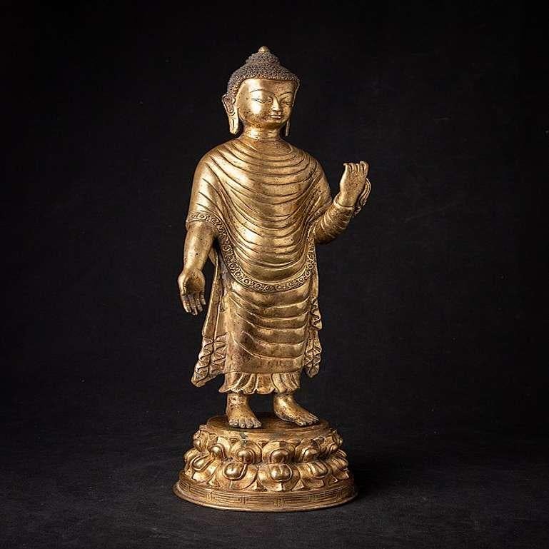 Bronze Old bronze Nepali Buddha statue from Nepal For Sale