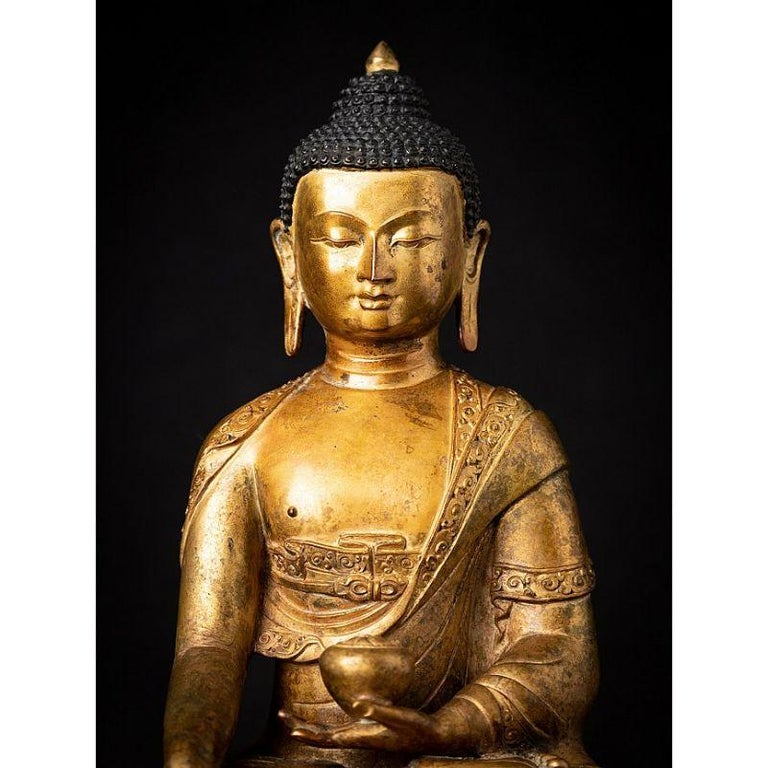Old Bronze Nepali Buddha Statue from Nepal For Sale at 1stDibs