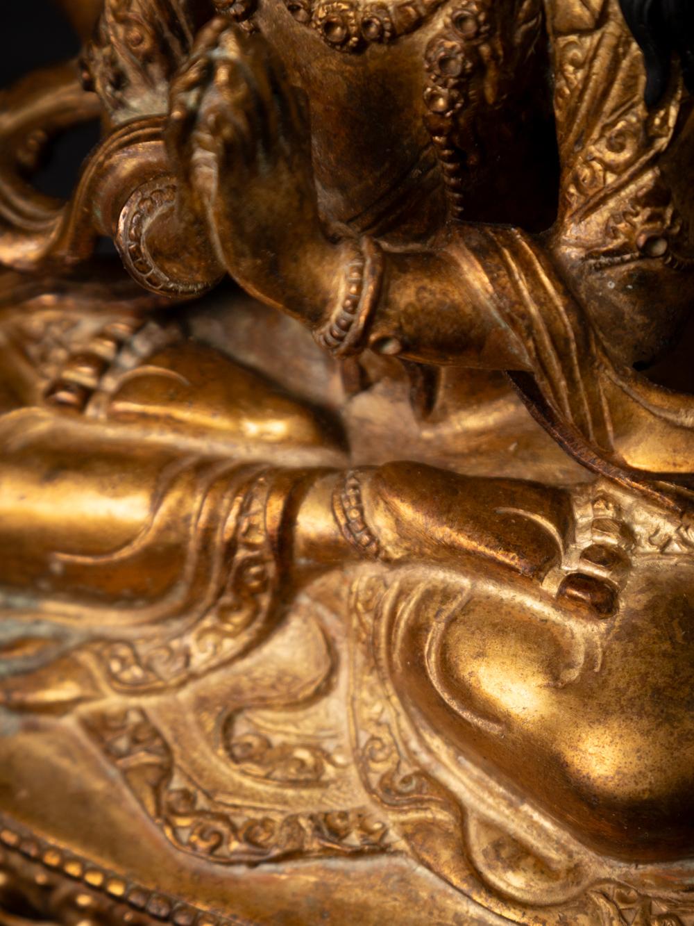 Old bronze Nepali Chenrezig statue from Nepal - Original Buddhas 12