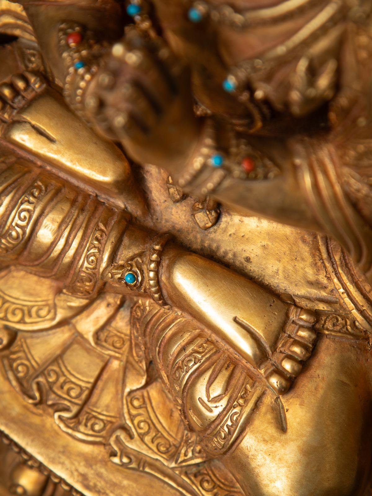 Antigua estatua nepalí de bronce de Chenrezig procedente de Nepal - Budas Originales en Bueno estado para la venta en DEVENTER, NL